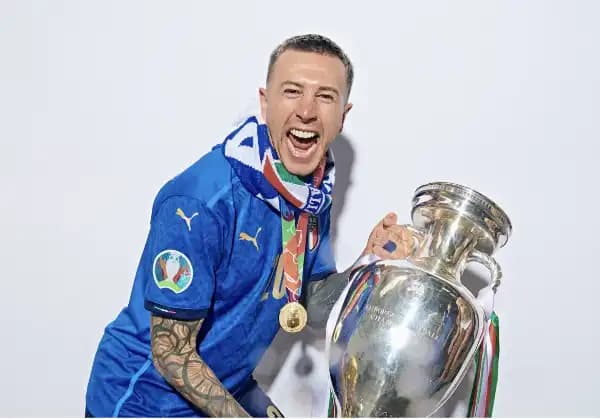 Gattuso tradisce la classe operaia del calcio: fuori Bernardeschi!