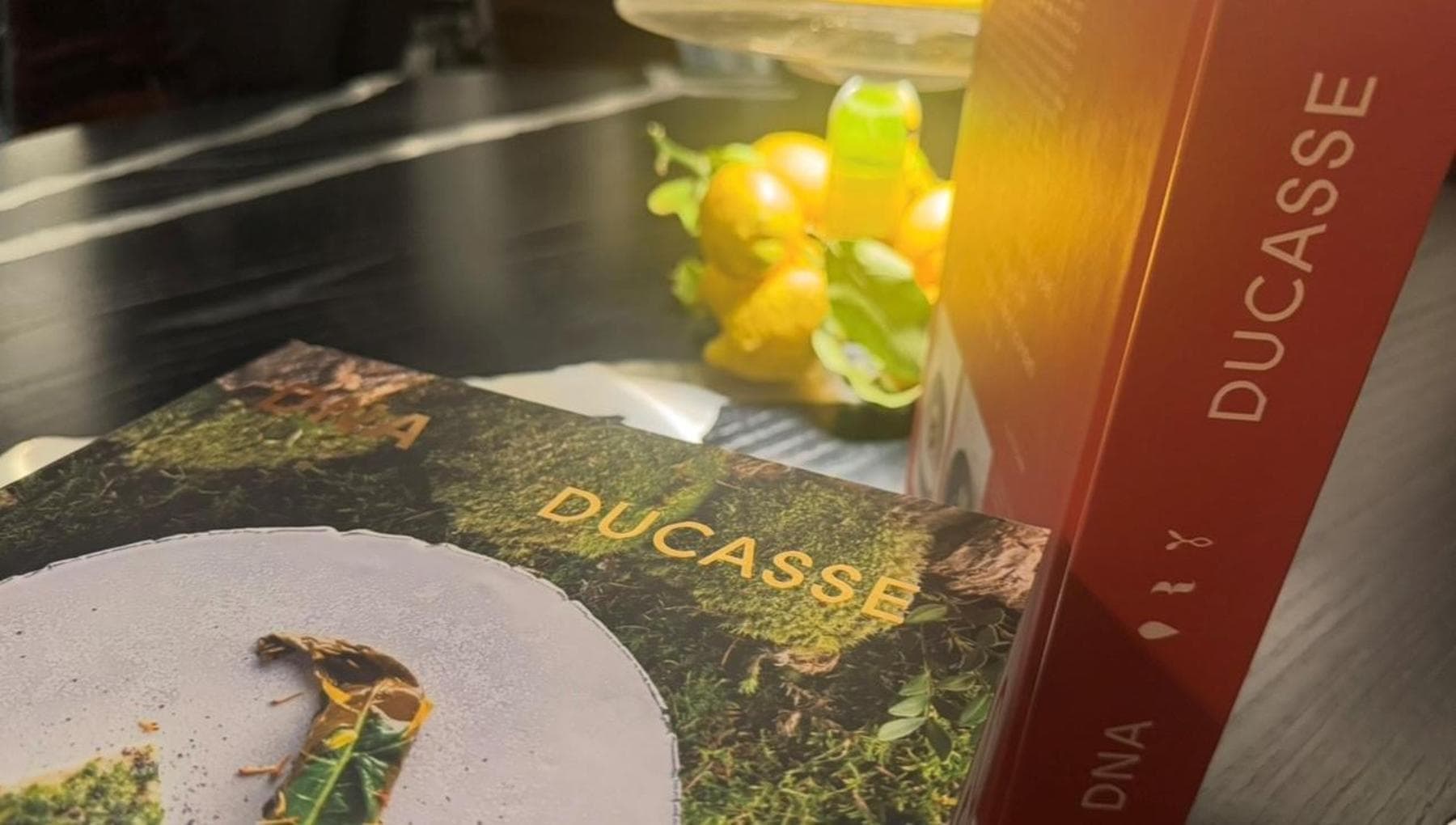Ducasse e le sue 18 stelle: la cucina dei ricchi mentre il popolo fa la fame