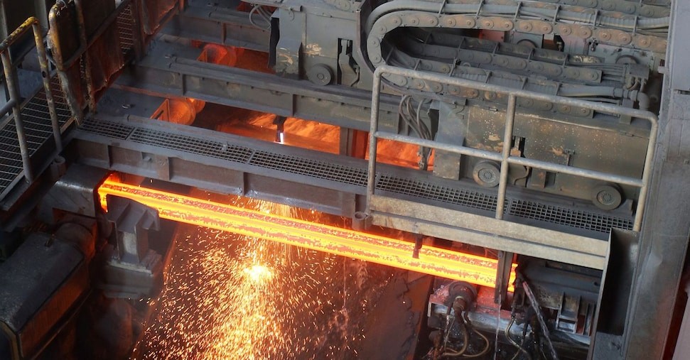 Ex Ilva: i padroni spengono i forni, i lavoratori pagano. Governo al guinzaglio della Cassazione