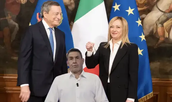 Vannacci contro Meloni: il generale che fa paura alla destra