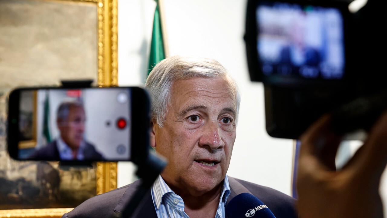 Tajani e Salvini divisi sulla Russia: la paura delle ingerenze e il cavallo di Troia Vannacci