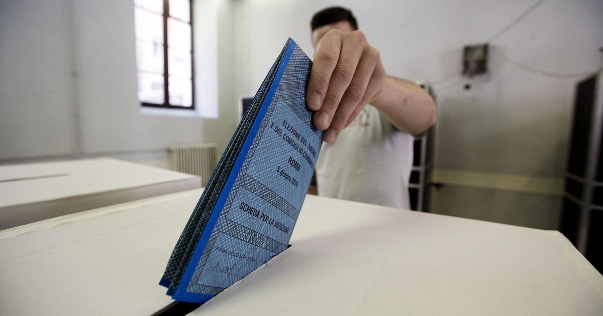 Elezioni anticipate a primavera? La destra si prepara a scappare, il popolo aspetta la rivolta