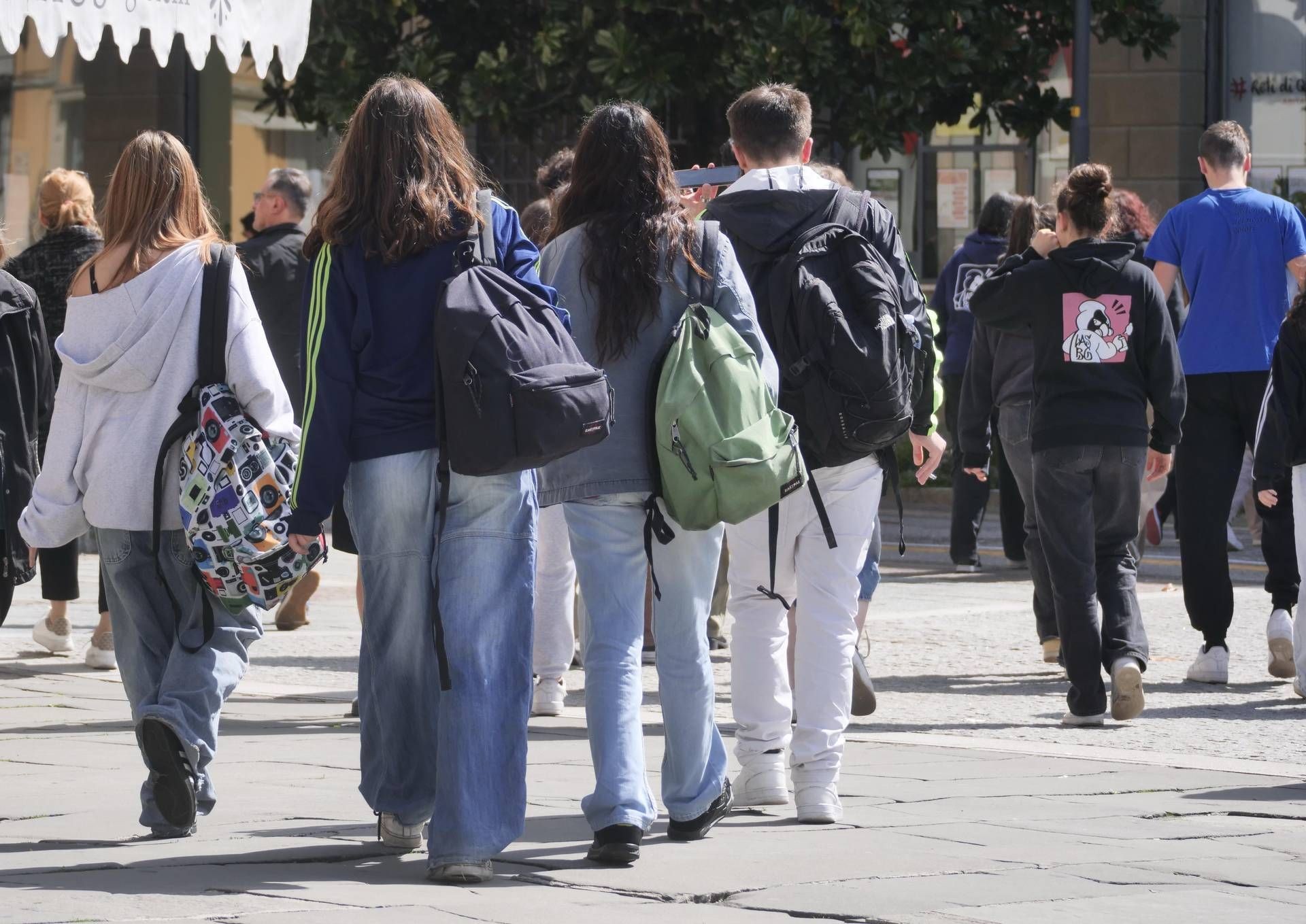 Mense scolastiche, il pediatra Farnetani: no al maiale se c'è chi non può mangiarlo